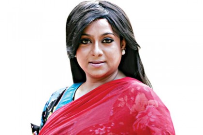 শাবনূর অসুস্থ