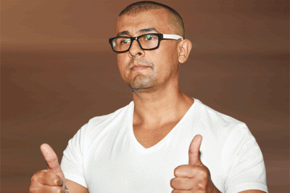 এবার ‌টুইটারে ‘‌আজান’‌ পোস্ট করলেন সোনু