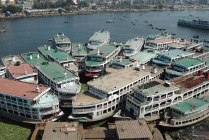 সারাদেশে লঞ্চ চলাচল ফের বন্ধ