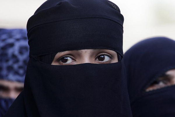 জার্মানিতে নিষিদ্ধ হচ্ছে ‘বোরকা’