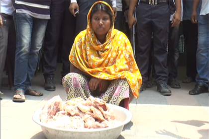 টাঙ্গাইলে মরা মুরগি বিক্রির দায়ে এক মহিলার ছয় মাসের কারাদণ্ড 