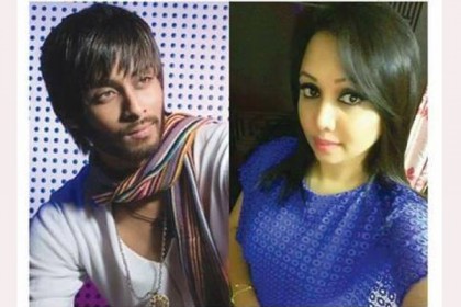 টরন্টোতে হৃদয় খান-চুমকির কনসার্ট  