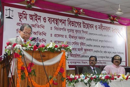 'সংবিধানের সঙ্গে সাংঘর্ষিক আইন হলে বাতিল করবে সুপ্রিম কোর্ট'
