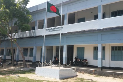 ঠাকুরগাঁওয়ে স্কুলের ম্যানেজিং কমিটি গঠনে অনিয়ম
