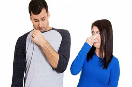 গরমকালে যে পোশাক এড়িয়ে চলবেন