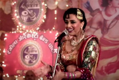 ছবির প্রচারে গিয়ে যৌন হেনস্থার কবলে অভিনেত্রী