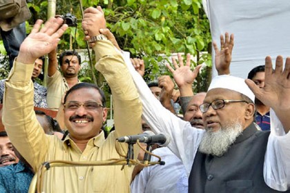 এবার কর নিয়ে মহিউদ্দিন-নাছিরের ঐক্য     