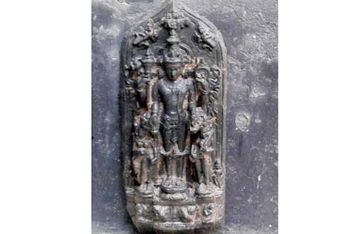 দিনাজপুরে বিষ্ণু মূর্তি উদ্ধার
