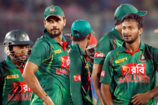 মাশরাফি-সাকিবদের কার বেতন কত?
