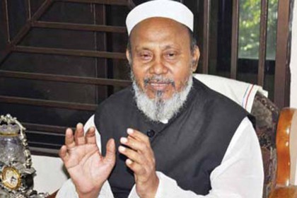 জেলা প্রশাসকের সমালোচনায় মহিউদ্দিন