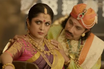 কাটাপ্পার সঙ্গে রাজমাতা শিবগামীর রোমান্সের ভিডিও ভাইরাল