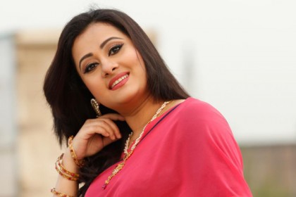 'মিসেস কুক' পূর্ণিমা