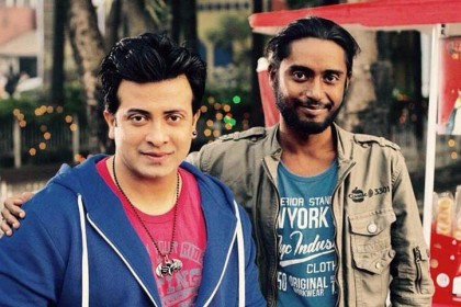 প্রকাশ্যে ক্ষমা চাইলেন 'রংবাজ' নির্মাতা রনি