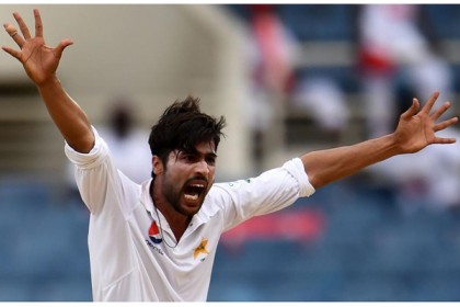 টেস্ট থেকে অবসর নিচ্ছেন আমির!