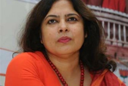 'পশ্চিমবঙ্গে অন্ধকারের রাজত্ব চলছে'