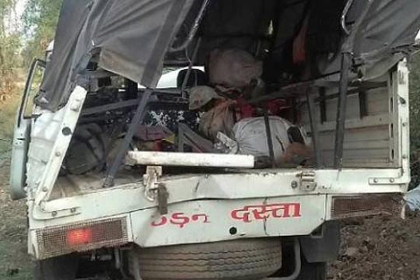 ভারতে সড়ক দুর্ঘটনায় নিহত ১১