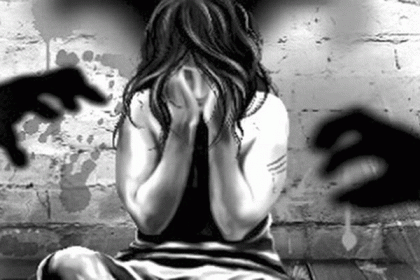 রাজধানীতে শিশু ধর্ষণের অভিযোগে সৎ বাবা গ্রেফতার