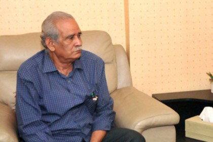 'পাট থেকে পলিথিনের বিকল্প পচনশীল পলিব্যাগ তৈরি হচ্ছে'