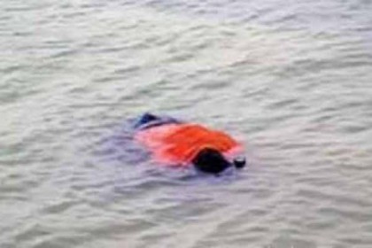 বরিশালে কীর্তনখোলা নদী থেকে ছাত্রের মরদেহ উদ্ধার