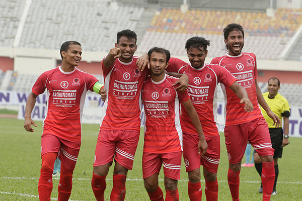 দুর্দান্ত জয়ে কোয়ার্টারে শেখ রাসেল