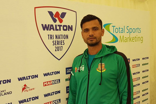 উইকেট নিয়ে চিন্তিত নন মাশরাফি