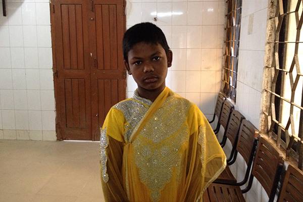 সাভারে শিশু গৃহপরিচারিকাকে নির্যাতন 