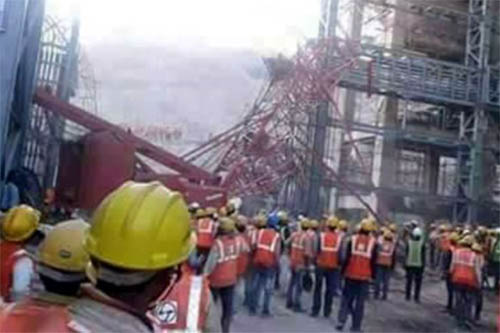 দোহায় ক্রেন দুর্ঘটনায় সাত বাংলাদেশি আহত