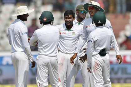 টেস্ট র‍্যাঙ্কিংয়ে পয়েন্ট বাড়লো টাইগারদের