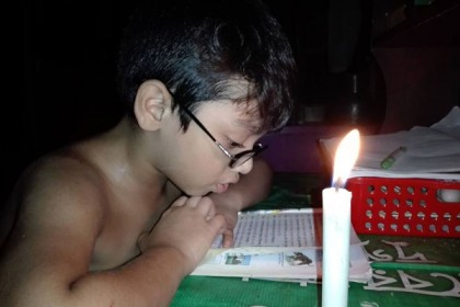 লোডশেডিংয়ে অতিষ্ঠ সমুদ্র উপকূলীয় জনজীবন