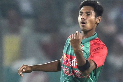 মোস্তাফিজের জোড়া আঘাত