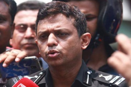 'নরসিংদীতে আত্মসমর্পণকারীদের বিষয়ে এখনই কিছু বলা যাচ্ছে না'