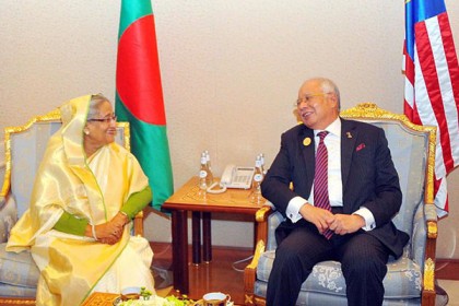 শেখ হাসিনার সঙ্গে নাজিব রাজাকের বৈঠক