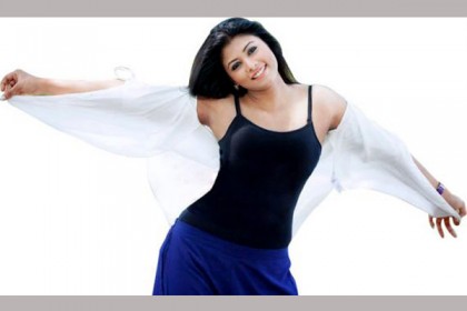 ইউটিউবে প্রকাশ পেল টয়ার 'রূপ'