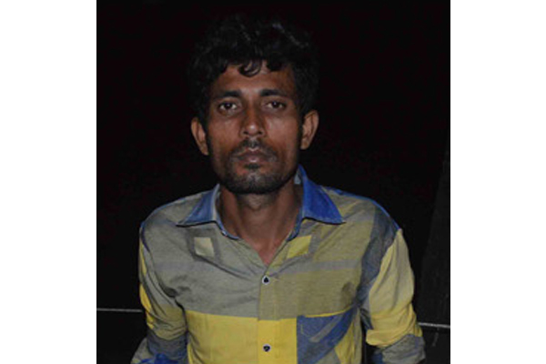 লামায় অচেতন করে কিশোরীকে ধর্ষণ, ধর্ষক আটক