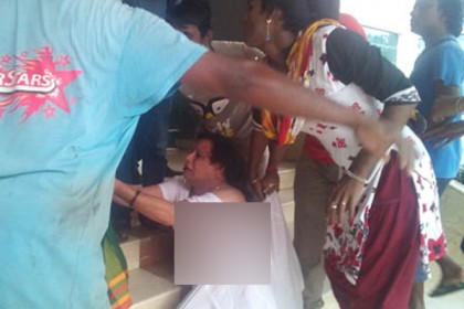 সিলেটে হিজড়াদের হাতে 'গুরু মা' লাঞ্ছিত