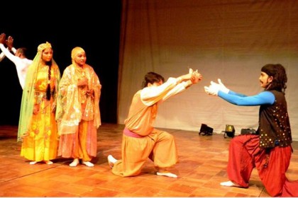 আজ সন্ধ্যায় ‘জাদুর প্রদীপ’