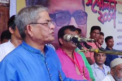 'বিএনপি জনগণের অধিকার প্রতিষ্ঠার জন্য আন্দোলন করছে'