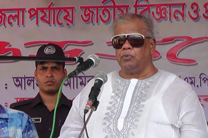 ‘উন্নয়নের ধারা ধরে রাখতে কারিগড়ি শিক্ষার বিকল্প নেই’