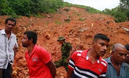 শ্রীলঙ্কায় মাটি চাপা পড়ে নিহত ৯১