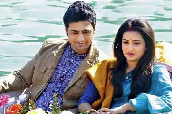 'চ্যালেঞ্জ থ্রি'তে ফিরছে দেব-শুভশ্রী জুটি