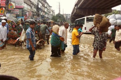 জলাবদ্ধতা, বিদ্যুৎ বিপর্যয়, রেল সেতু ধস
