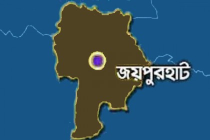 জয়পুরহাটে ক্ষতিগ্রস্থ মন্দির ঘুরে দেখলেন ভারতের সহকারী হাই কমিশনার