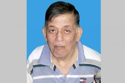 ফুলেল শ্রদ্ধায় সাংবাদিক হিমাংশুকে বিদায়