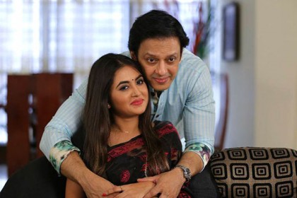 নোবেলের বিপরীতে বৃষ্টি