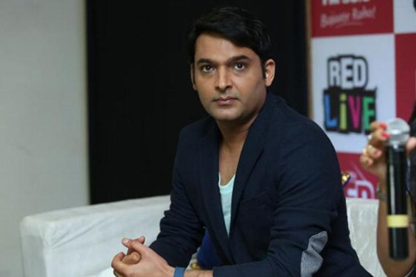 শুটিং সেটে অসুস্থ হয়ে হাসপাতালে কপিল 