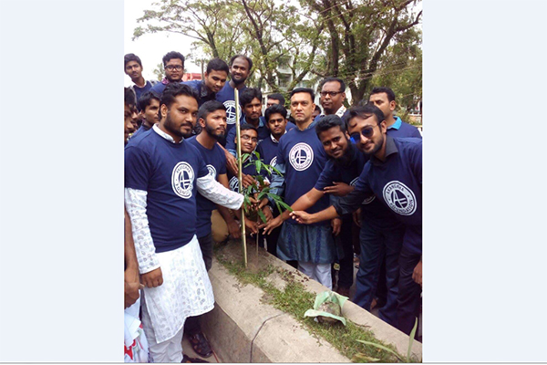 ময়মনসিংহে আকাঙ্ক্ষা ফাউন্ডেশনের উদ্যোগে বৃক্ষরোপন কর্মসূচি