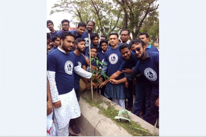 ময়মনসিংহে আকাঙ্ক্ষা ফাউন্ডেশনের উদ্যোগে বৃক্ষরোপন কর্মসূচি