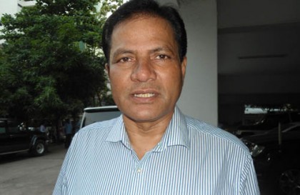 হাসপাতালে বাফুফে সহ-সভাপতি বাদল রায় 
