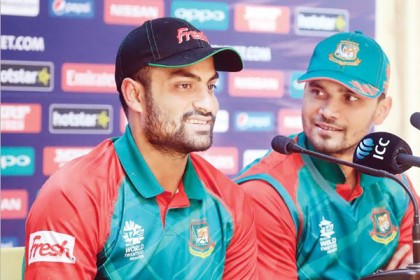 তামিম বিশ্বসেরাদের মতোই ব্যাটিং করছে : মাশরাফি