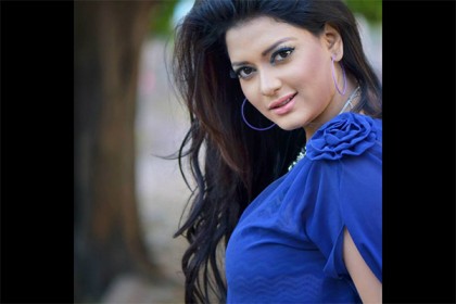 শম্পার 'গোয়েন্দাগিরি'